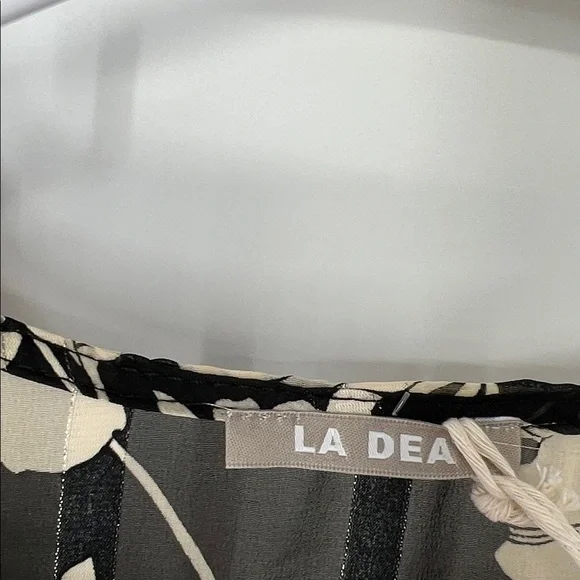 LA DEA NWT baby doll lined top floral - Picture 3 of 10